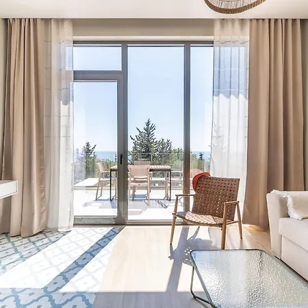 Apartment Riviera View 2br In Drymades By Pikhost