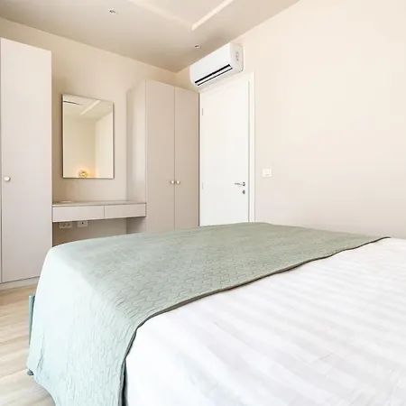 Riviera View 2br In Drymades By Pikhost *