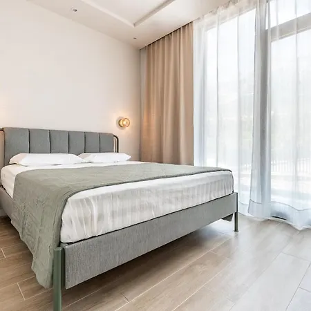 Riviera View 2br In Drymades By Pikhost Apartment
